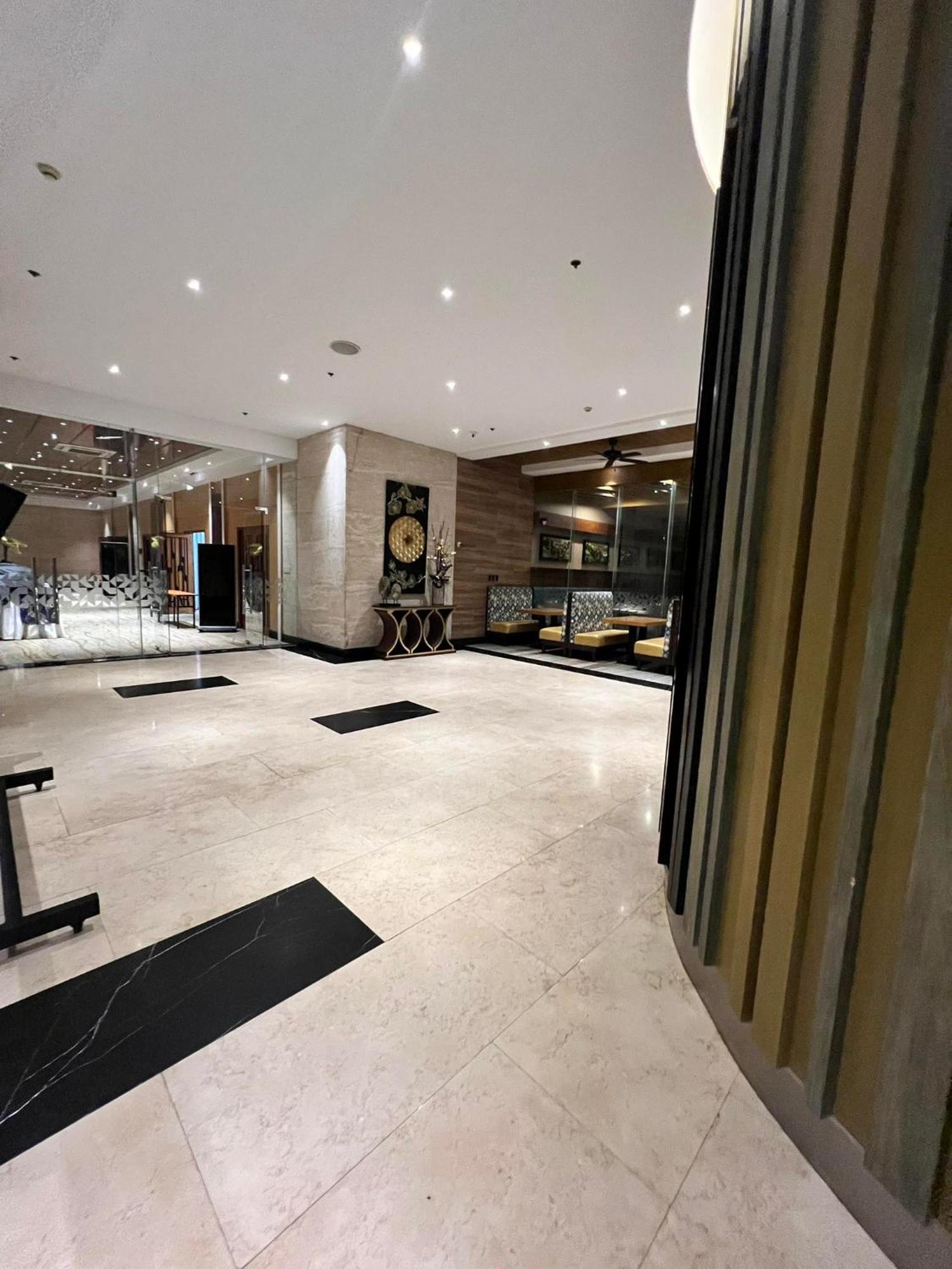 Best Western Plus Metro Clark Angeles Eksteriør bilde